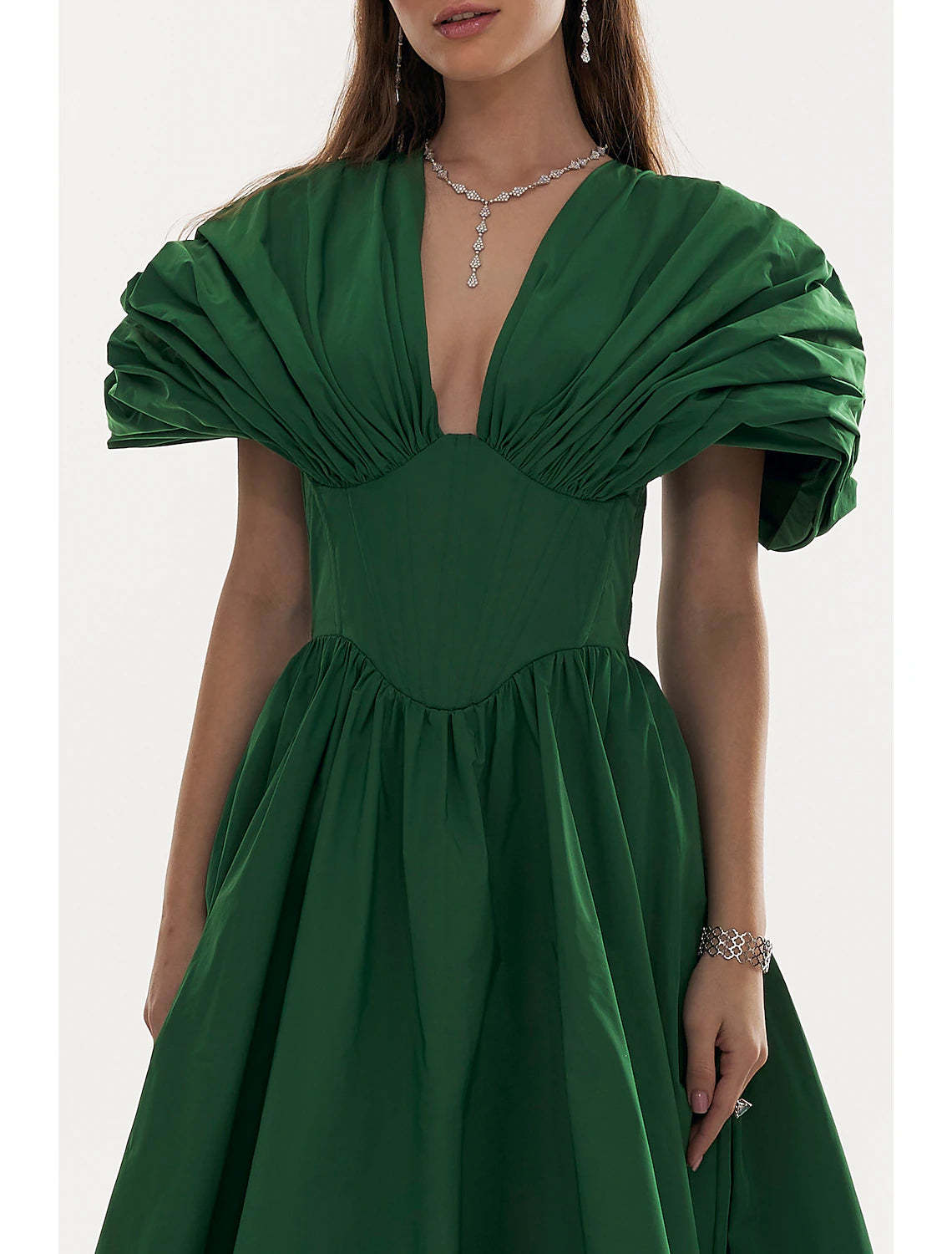 A-Line Evening Gown Elegant Christmas Red Green Dress Formal Black Dress Plus Size Fall Floor Length Short Sleeve V Neck Satin with Pleats 2024-SOGOTADE