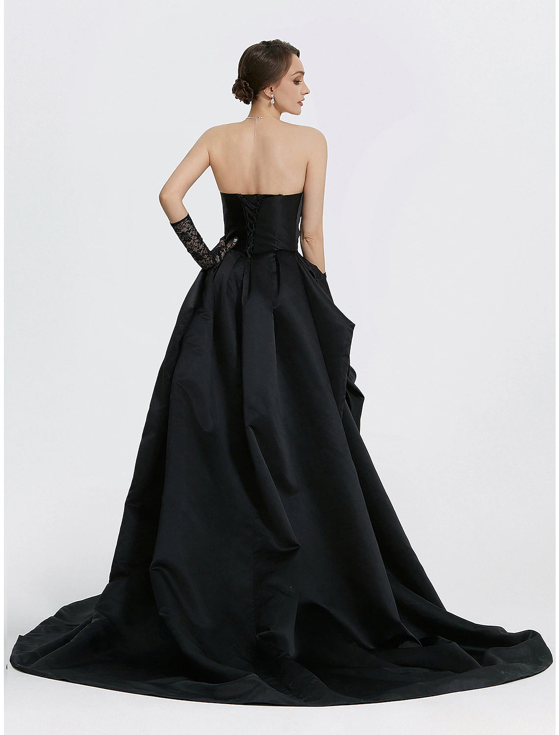 A-Line Evening Gown Vintage Dress Carnival Masquerade Sweep / Brush Train Sleeveless Sweetheart Satin with Ruched Slit-SOGOTADE