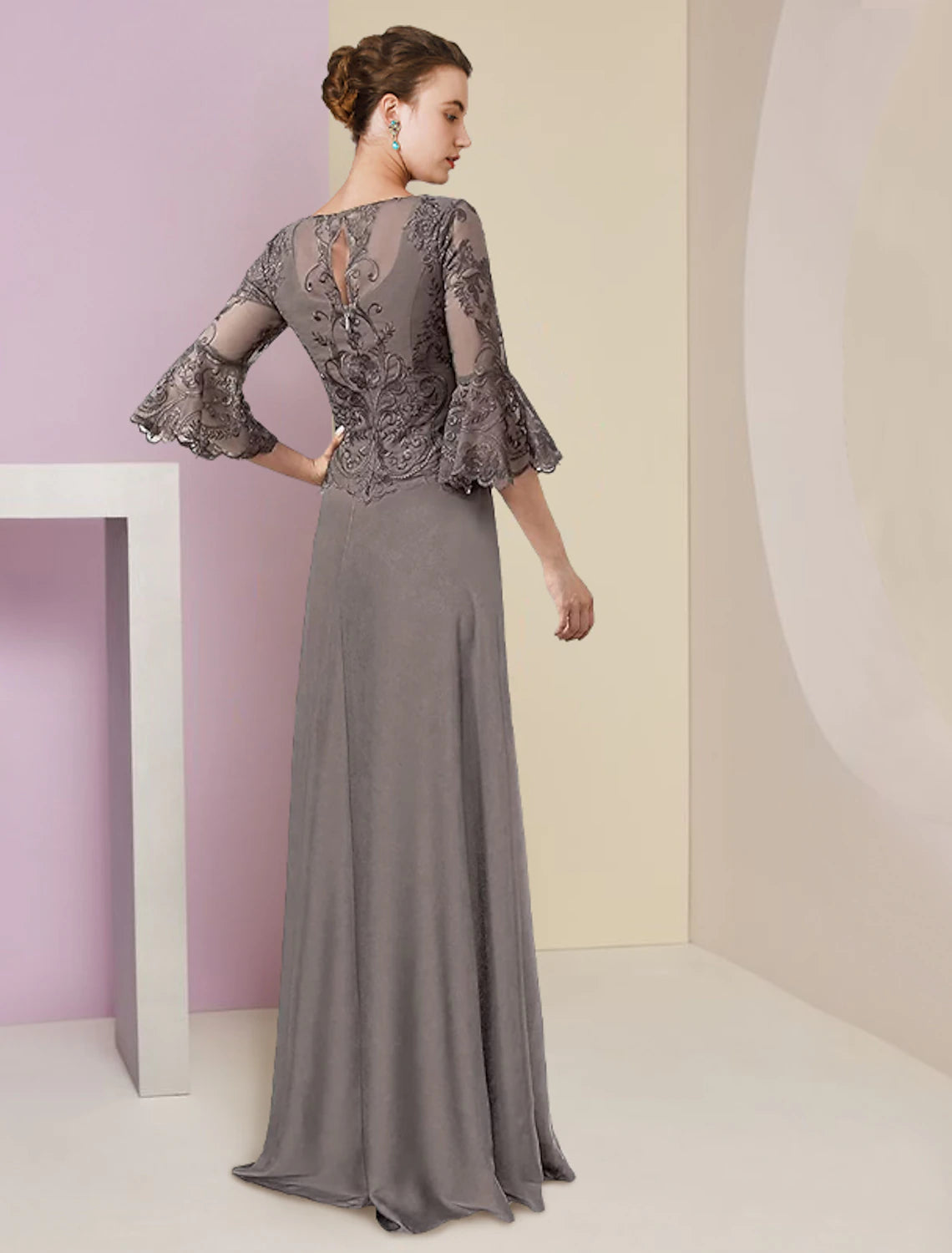 A-Line Mother of the Bride Dress Formal Elegant V Neck Sweep / Brush Train Lace Stretch Chiffon 3/4 Length Sleeve with Beading Appliques-SOGOTADE