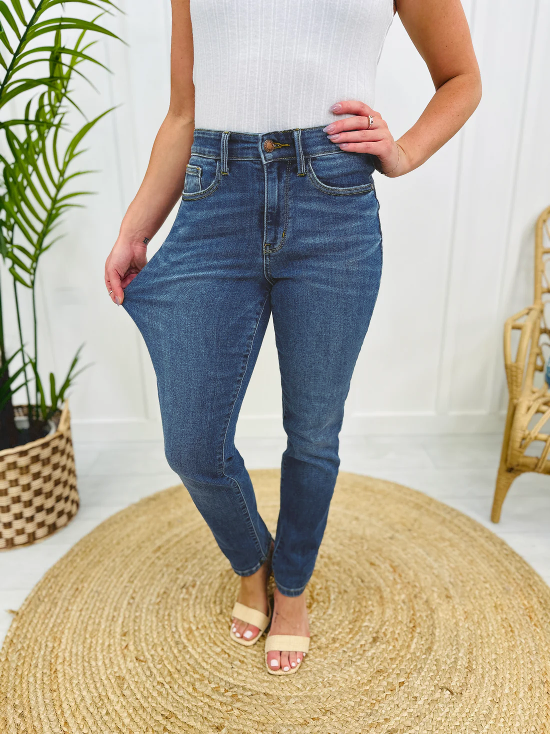 Tummy Control Butt Lifting Jeans  (Buy 2 Free Shipping)