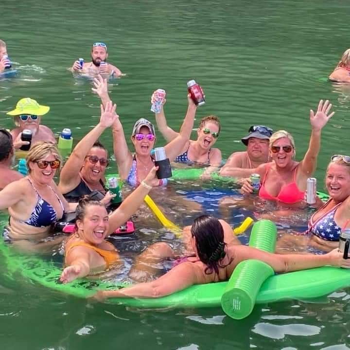 (☀SUMMER LIMITED 💥90% OFF EVERY 2 PCS)PORTABLE INFLATABLE OUTDOOR WATER FLOATING MAT