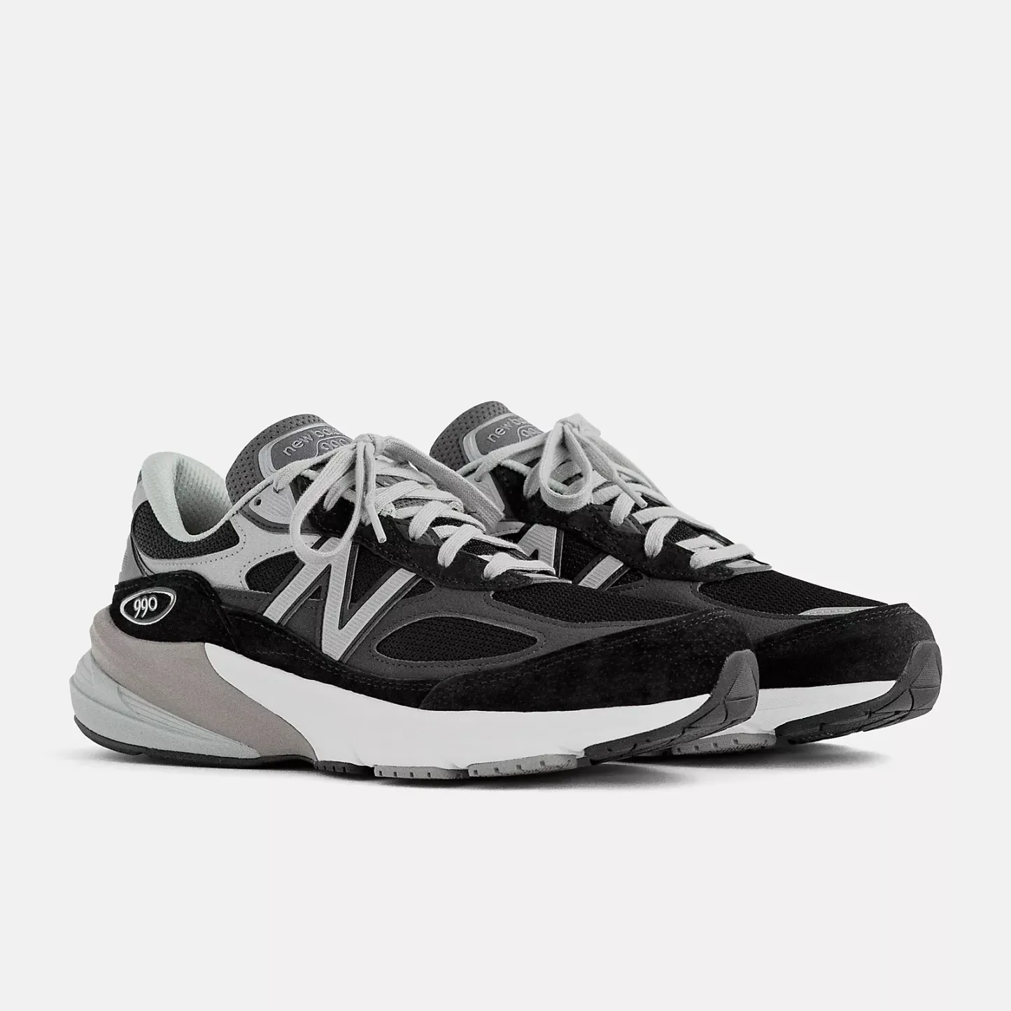 NEW BALANCE 990v6