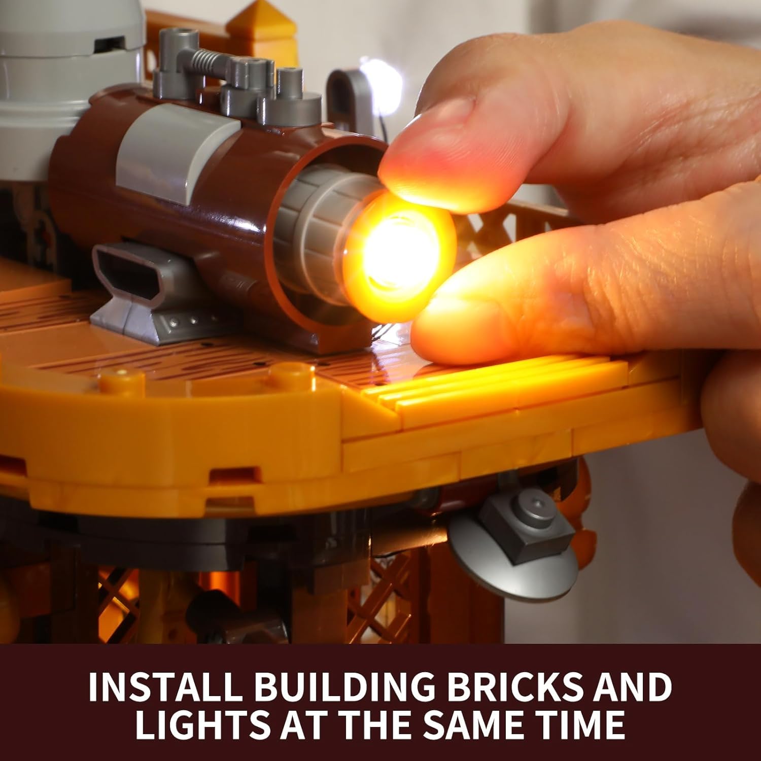 Steampunk Airship 'Light Catcher' - 1641 PCS Adult Construction Building Model Set for Adults and Teen-uFunSpace