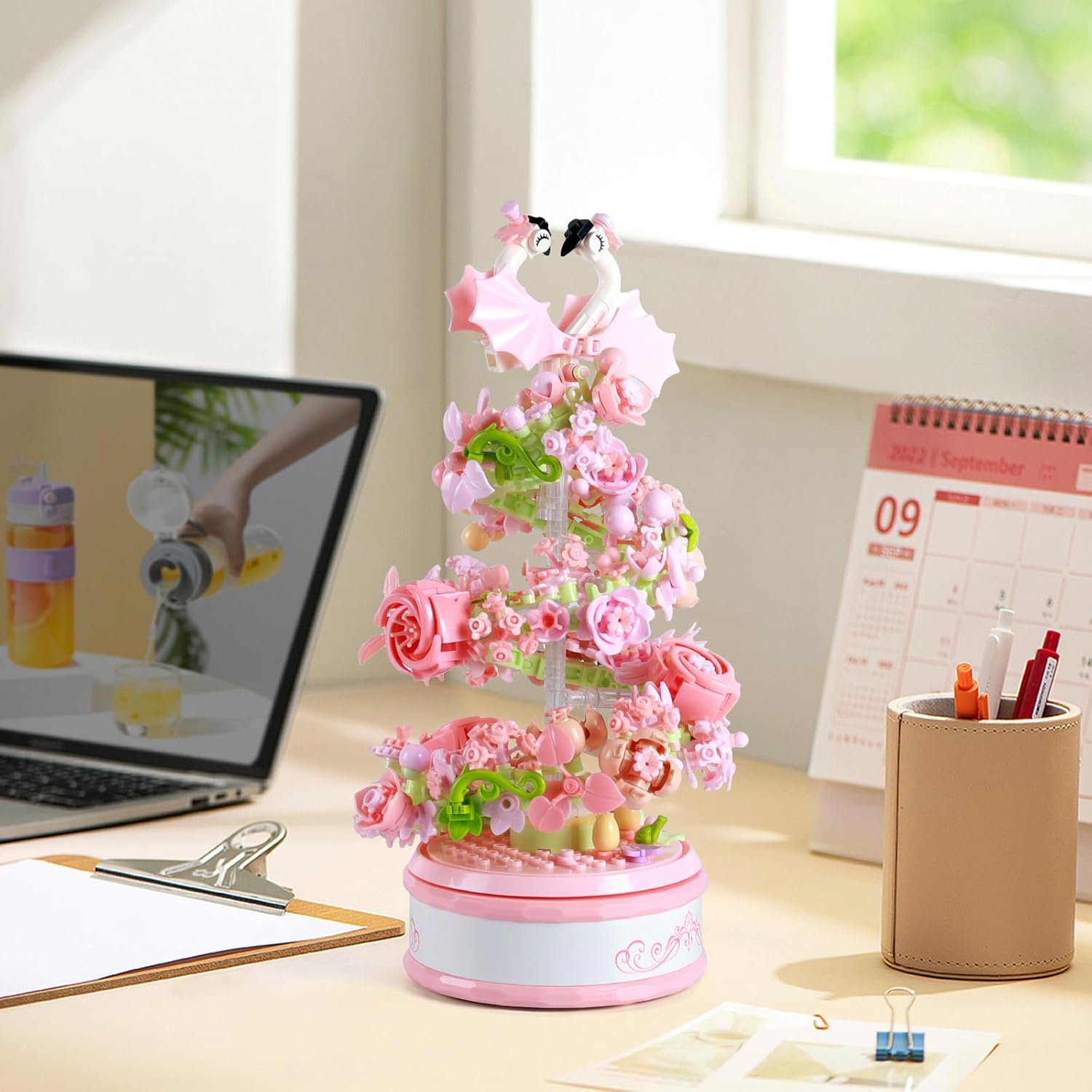 Flowers Music Box Building Block Kit with Light-713PCS Decoration Rotating Music Box Building Set,Botanical Collection Mother's Day, Valentine and Birthday Gifts for Girls Boys Adults Kids Ages 6+-uFunSpace