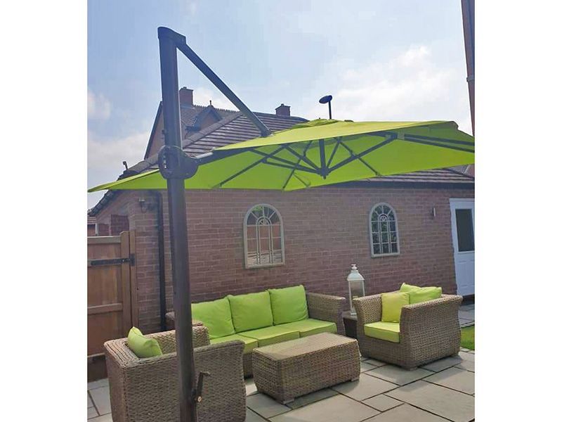 Roma 3m Square | Cantilever Parasol