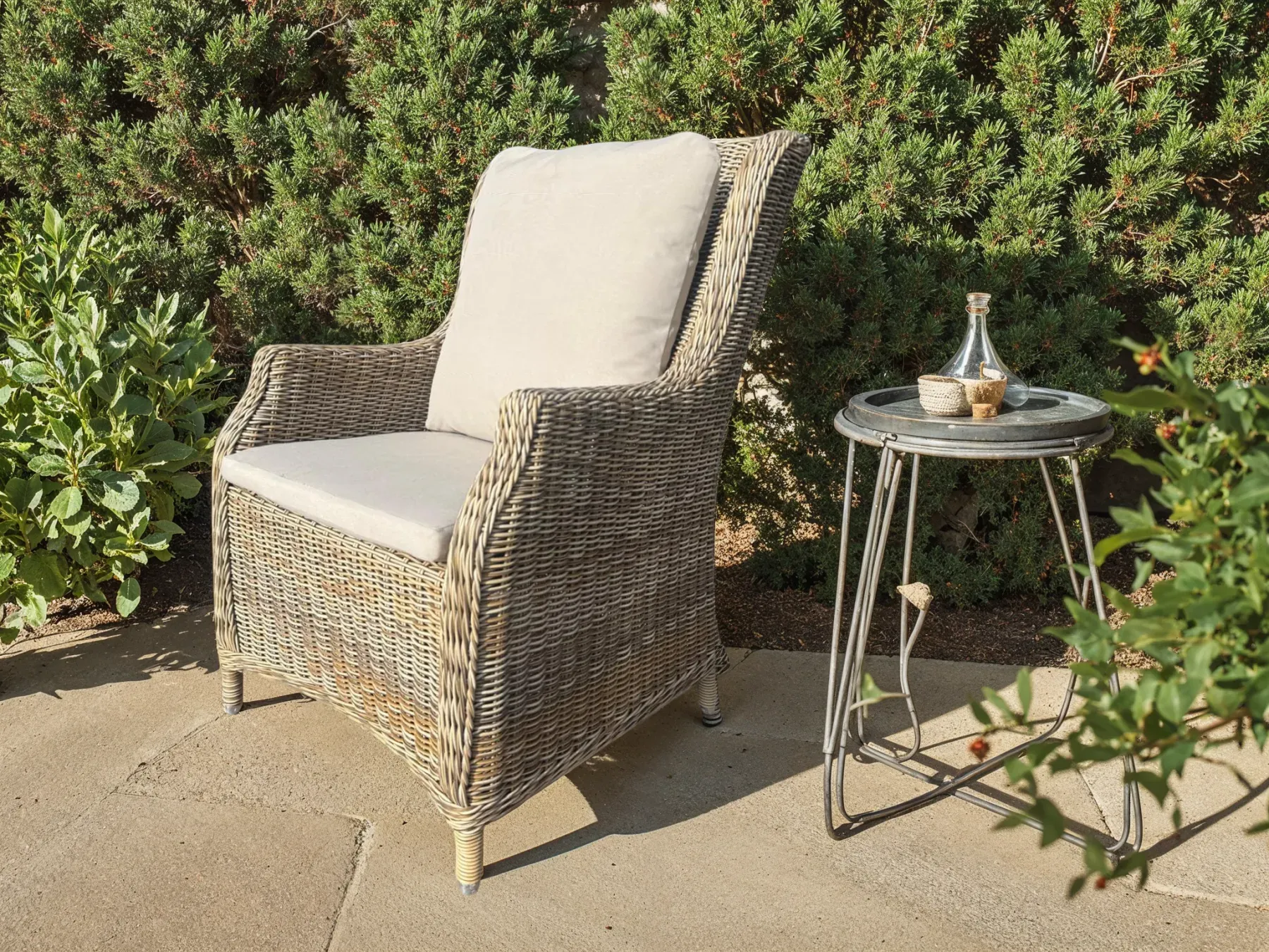 Valencia 6 Dining Armchair Round Set | Ex Display - perfect condition