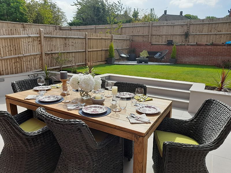 York 6 Chair Rectangular Dining Set 