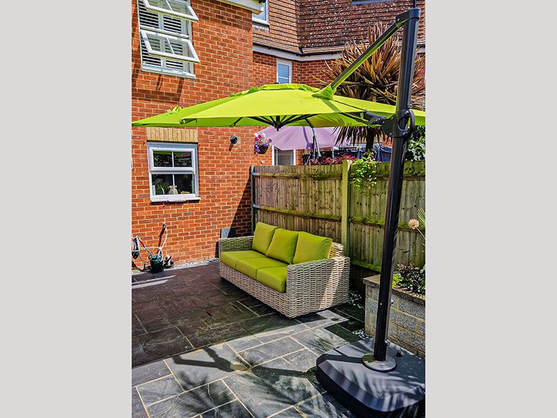 Roma 3m Square | Cantilever Parasol