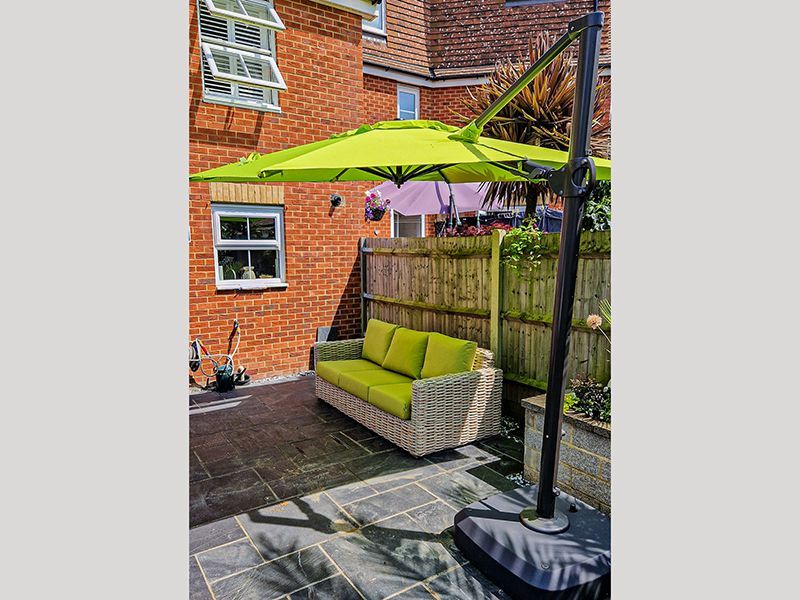 Roma 3m Square | Cantilever Parasol