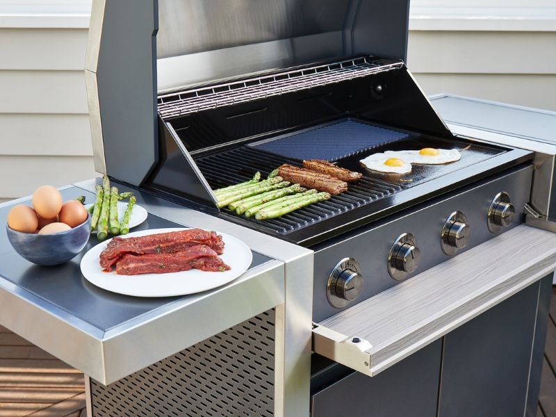 Beefeater 4-Burner Barbeque -Garden Furniture Centre-HighRange,Ranges,Fire Pits & BBQ's,BBQ Range,Outdoor Kitchens-{collection_title}