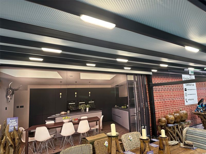 Luna Retractable Awning | 5M X 3.5M 
