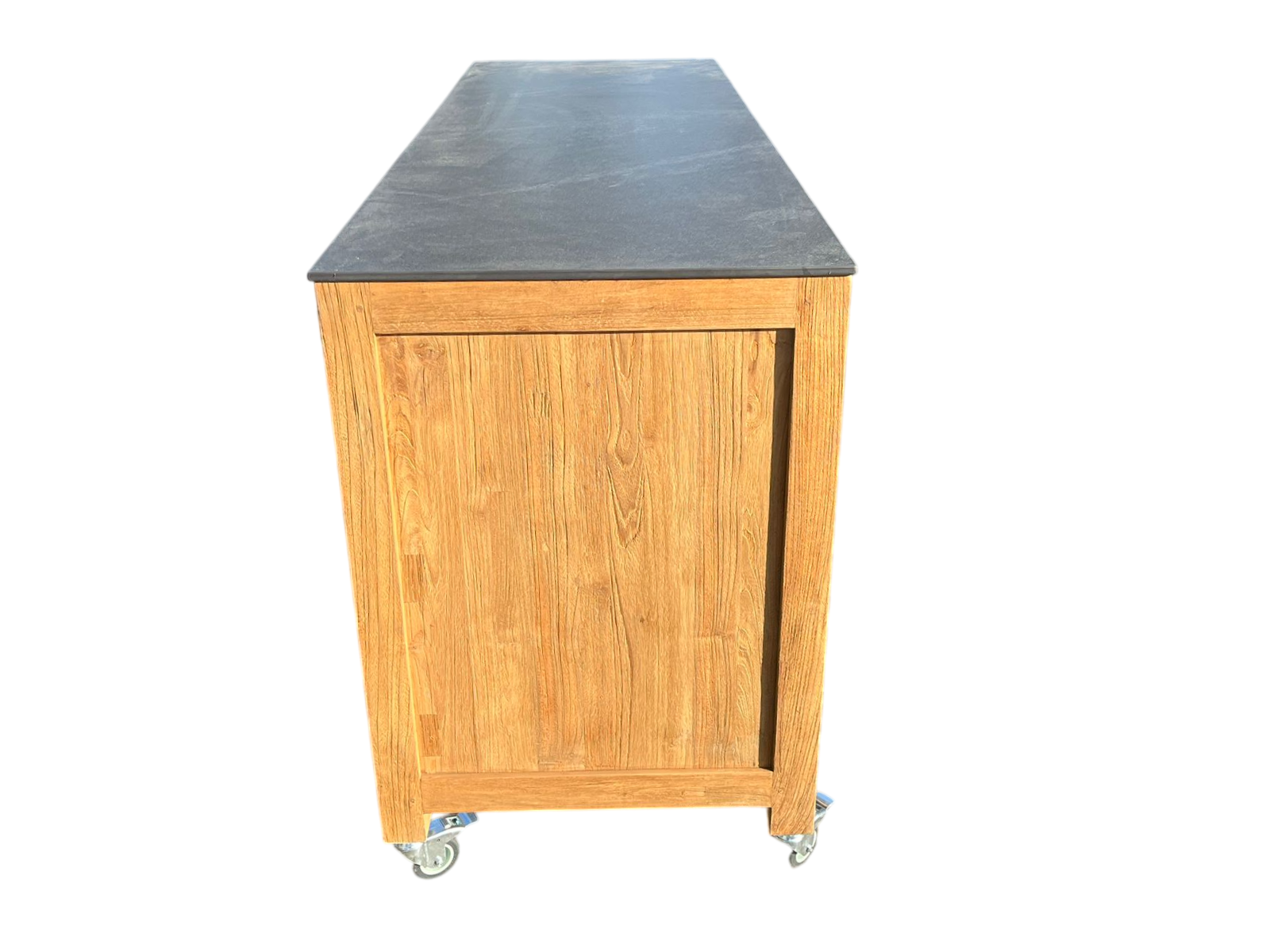 Bari Island On Wheels