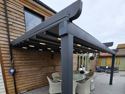 Luna Retractable Awning | 3M X 3M 