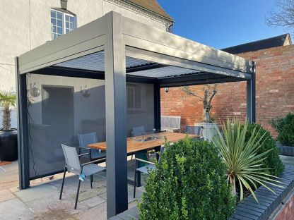Eclipse 3 X 4m LED Motorised Pergola | Free Standing