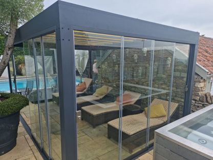 Pergo-Lux 5 x 3M Free Standing 