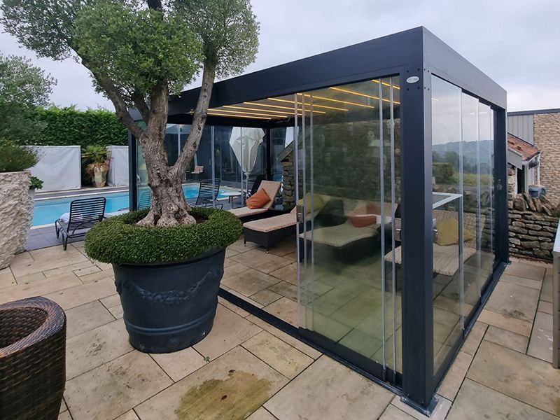 Pergo-Lux 5 x 3M Free Standing 