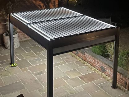 Eclipse 3 X 4m LED Motorised Pergola | Free Standing