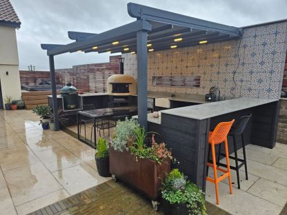 Luna Retractable Awning | 5M X 3.5M 