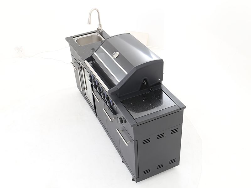Island Four Burner Kitchen BBQ 