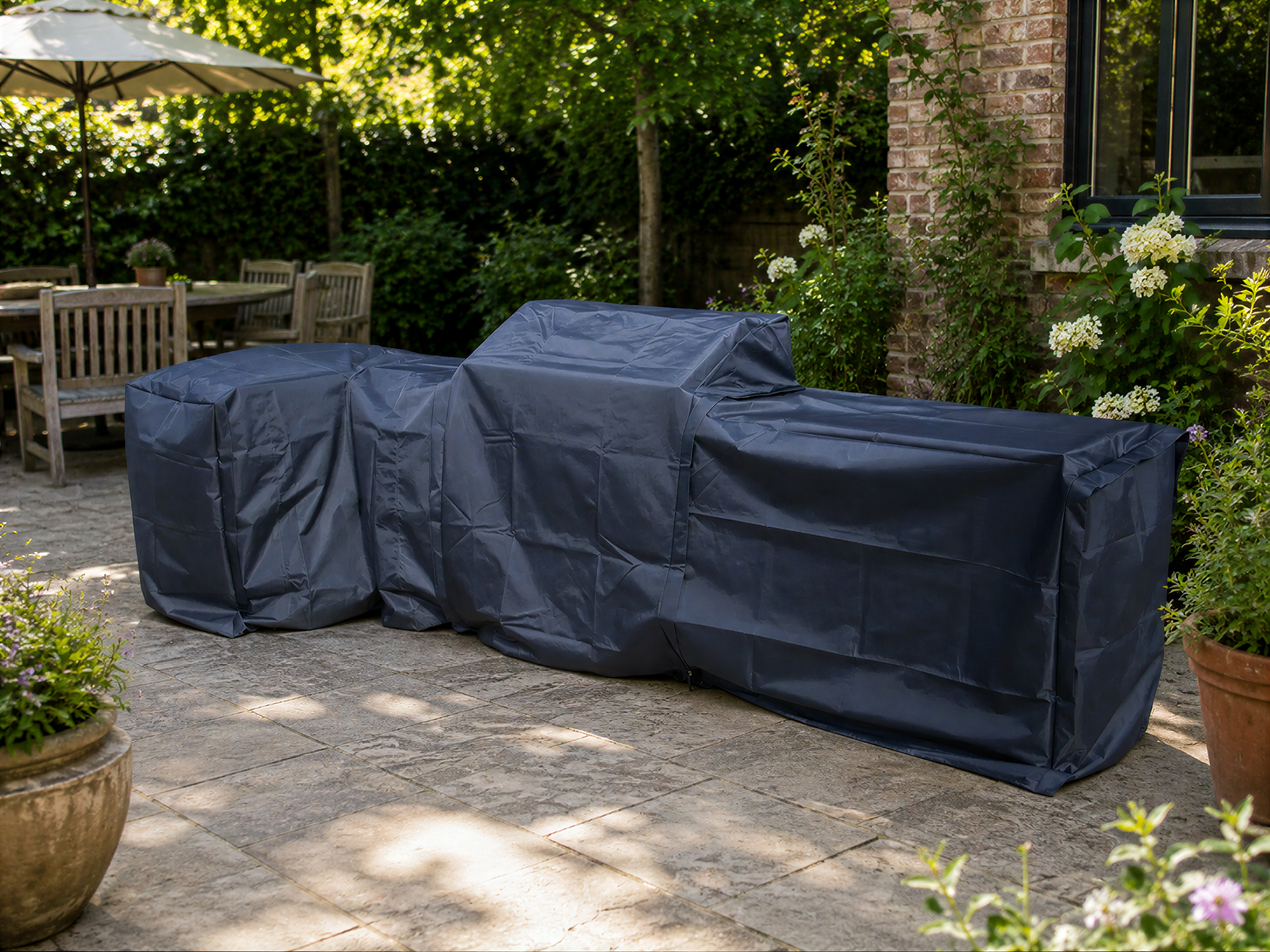 Breathable Bari All Weather Cover Kitchen Set 2/5