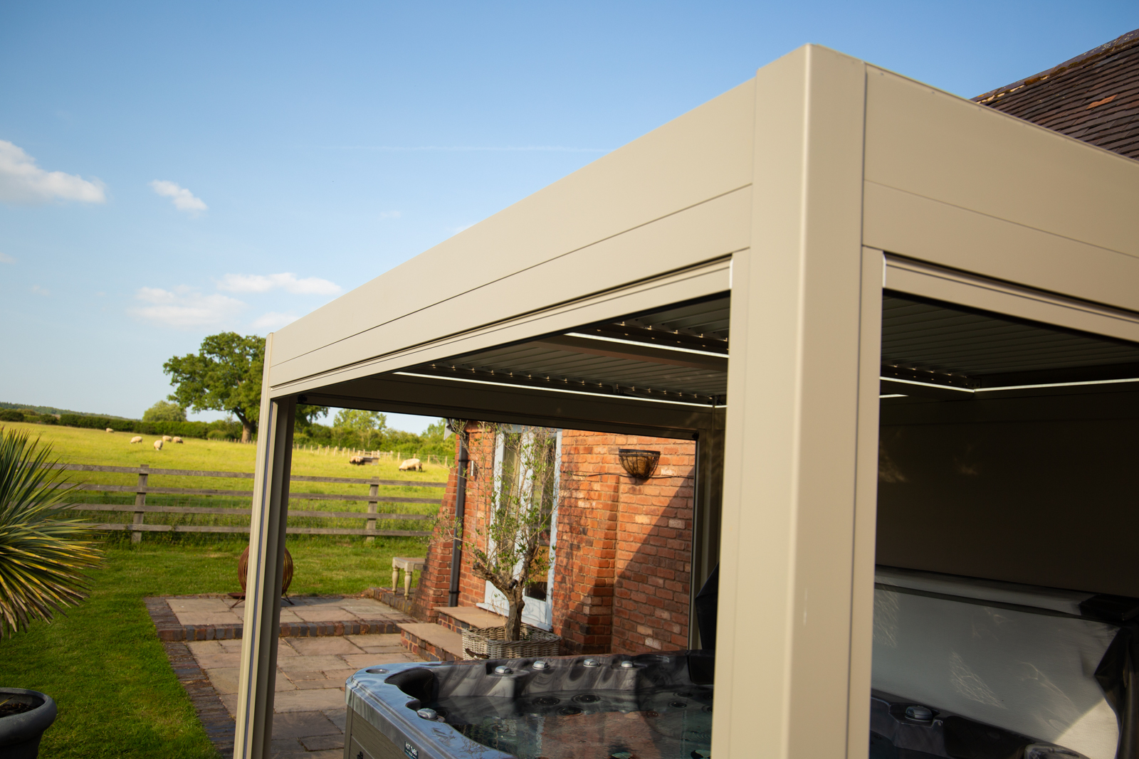 Eclipse 3 X 4m LED Motorised Pergola | Cotswold Stone | Free Standing-Garden Furniture Centre-Free Install,Free Standing,Gazebos,Metal Gazebos,Eclipse Louvered Roof Gazebo Range,Eclipse Range Ranges,Eclipse Range-{collection_title}