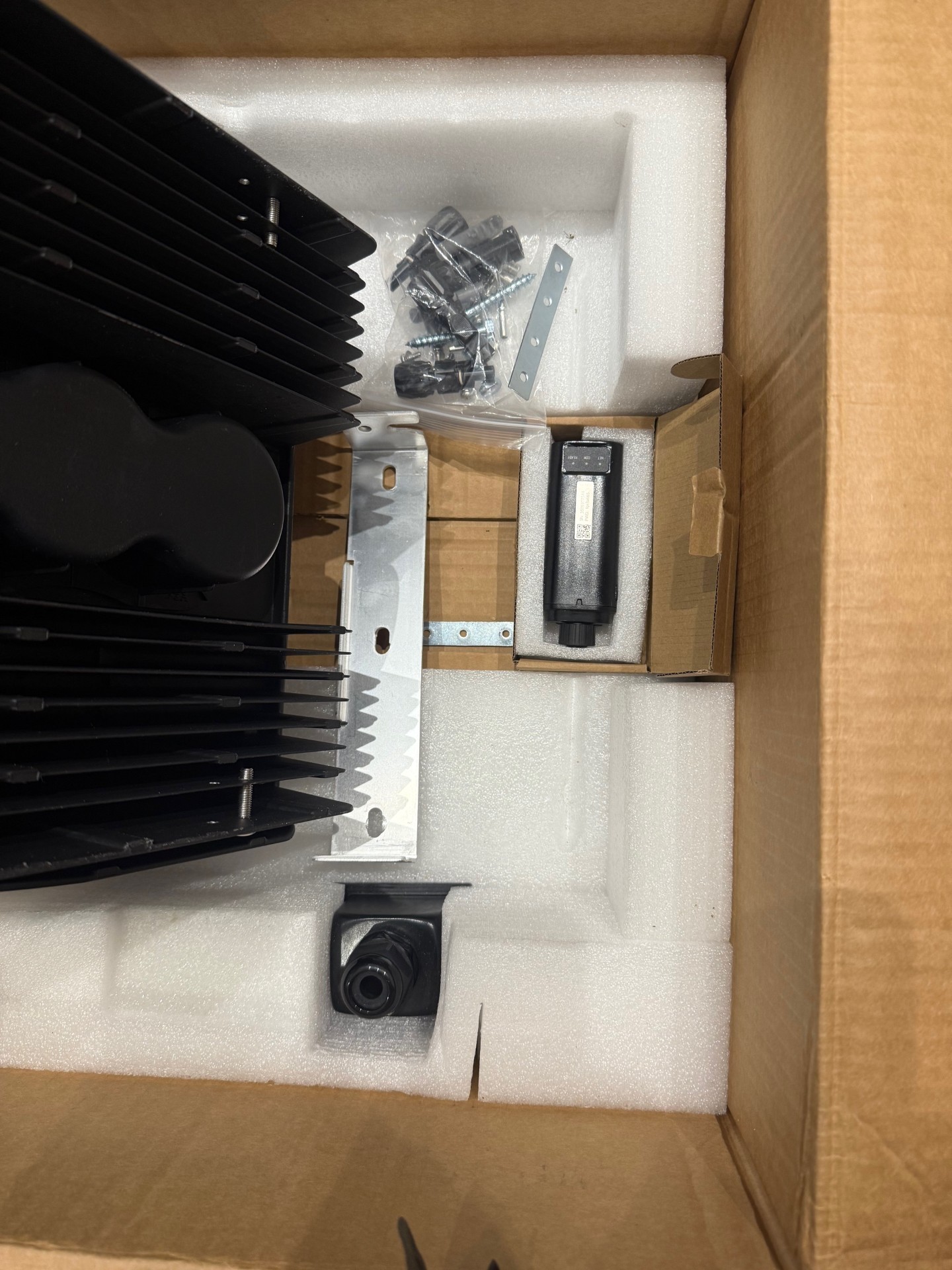 10kW Hybrid Inverter Three Phase | Ex-Display