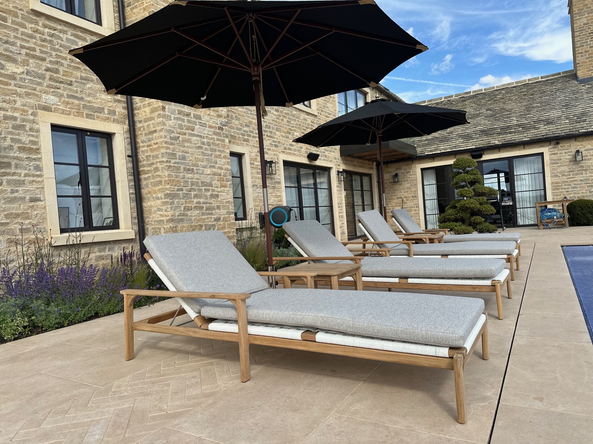 Sienna Sun Lounger-Garden Furniture Centre-MidInstock,instock,MidRange,Loungers,Outdoor Furniture,Teak Garden Furniture,Loungers & Daybeds,Sienna Range,Teak,Outdoor Lounging,Teak Loungers Loungers,Teak Loungers,Sale,Clearance Line-{collection_title}