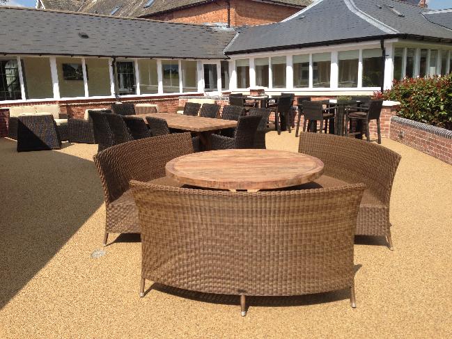 High Quality Rattan garden Furniture at the famous Ardencote Manor