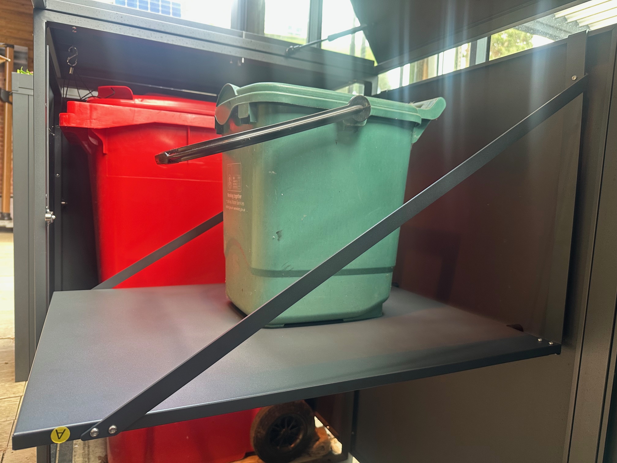 Universal Shelf | Wheelie Bin Covers