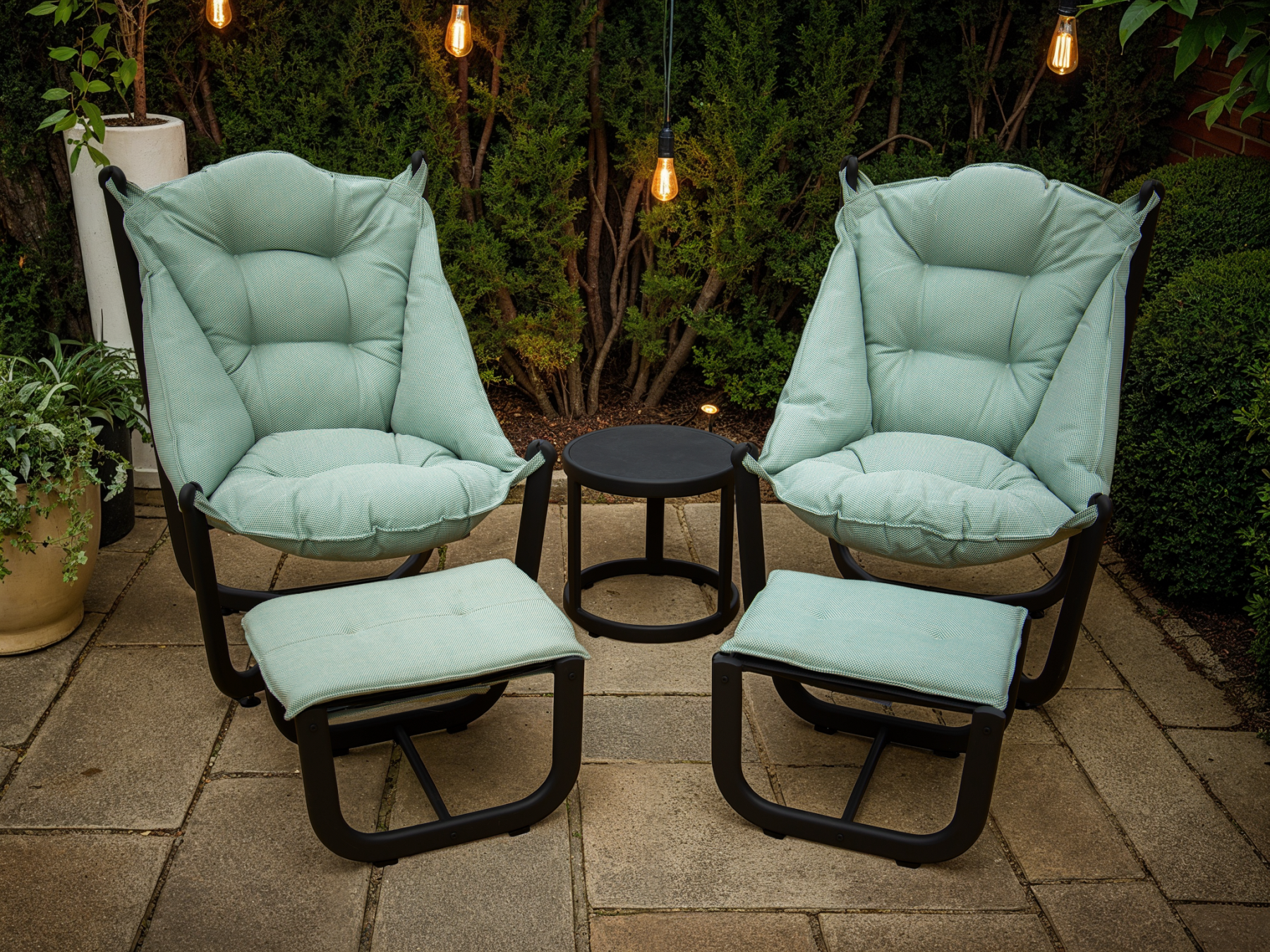 Koala 2 Chair Table Set