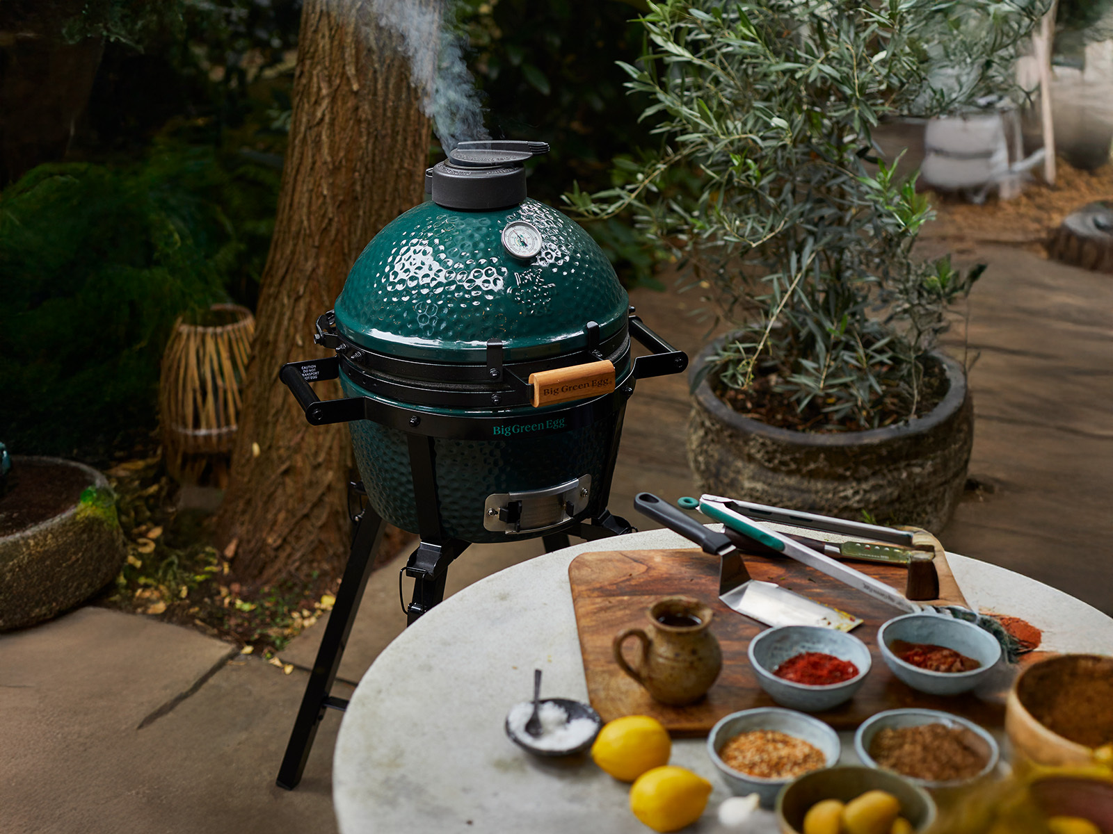 MiniMax With ConvEGGtor | Big Green Egg