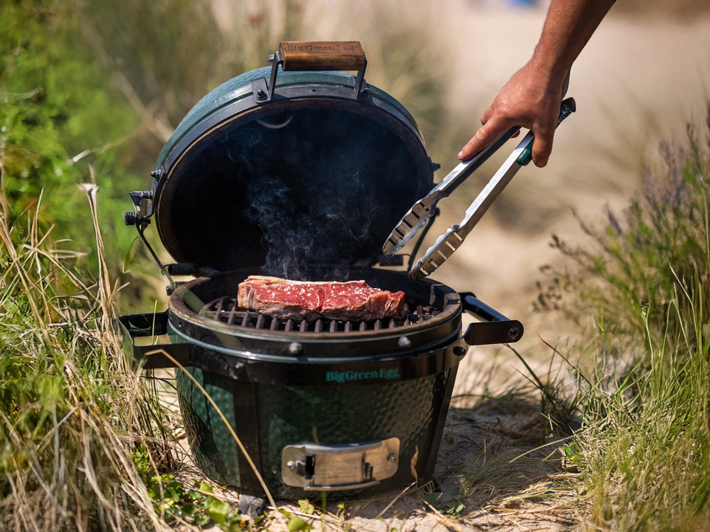 MiniMax With ConvEGGtor | Big Green Egg