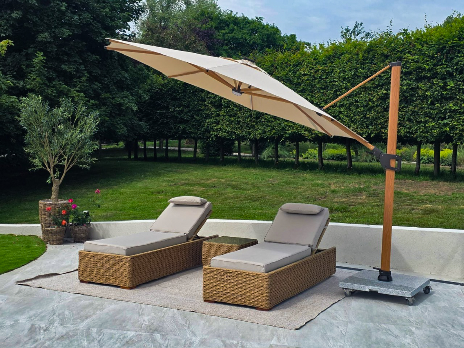 Pisa 3.5M Dia Cantilever Parasol with LED Lights-Garden Furniture Centre-HighRange,Round,Cantilever Parasols Parasols,Parasols,Cantilever Parasols-{collection_title}