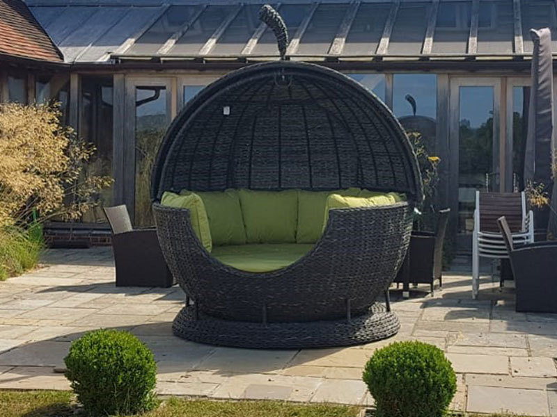 Midnight Montana Apple Day Bed-Garden Furniture Centre-HighRange,Rattan,Loungers,Outdoor Furniture,Rattan Furniture,Loungers & Daybeds,Montana Range,Rattan Loungers,Montana,Rattan Loungers Loungers-{collection_title}