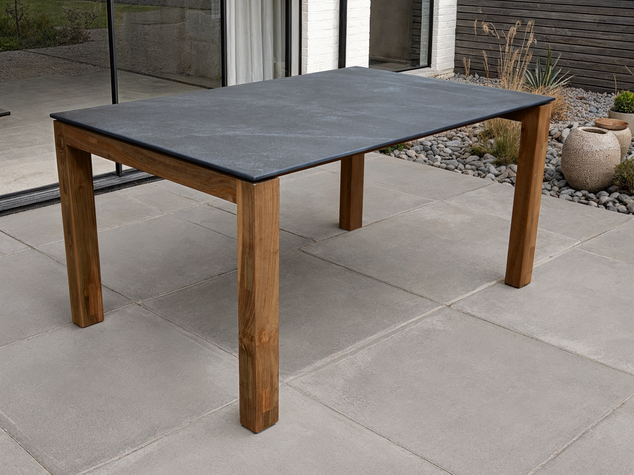 Sierra Dining Table | Bari Range