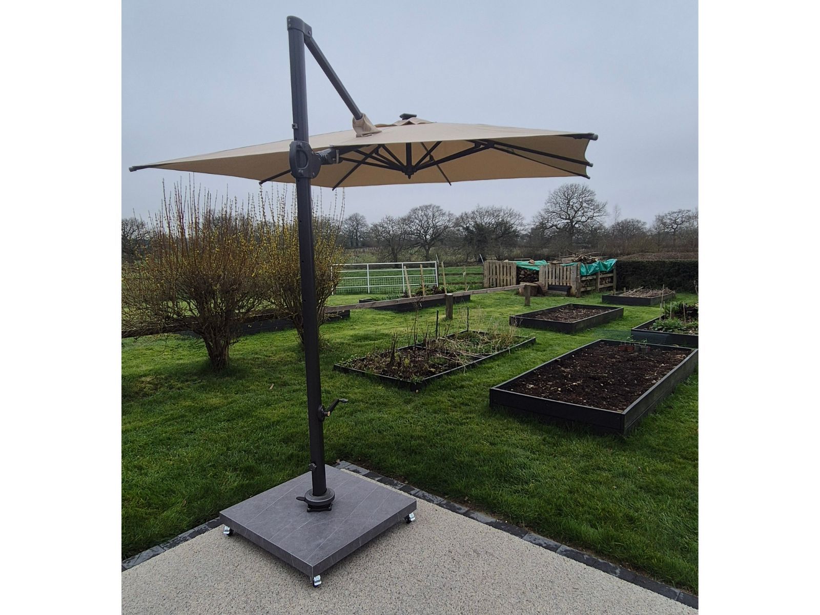 90kg Grey Sintered Stone Base with Wheels | Cantilever Parasols