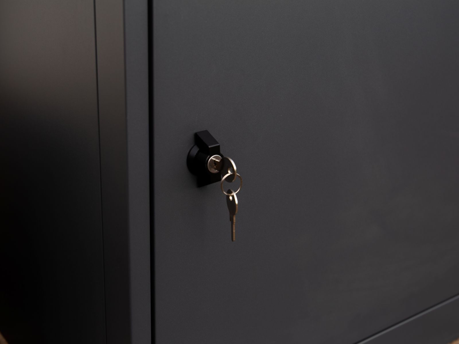 Top Opening Lockable Home Parcel Box | Anthracite