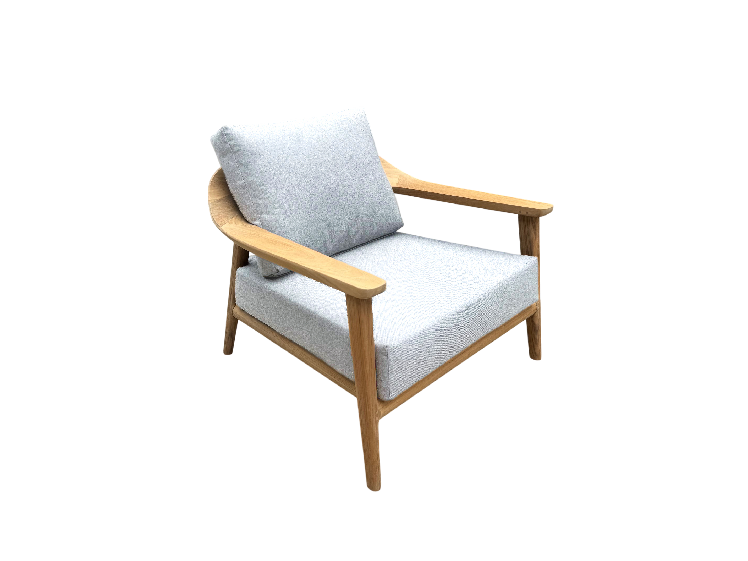 Veluta Curved Armchair | FSC® Certified