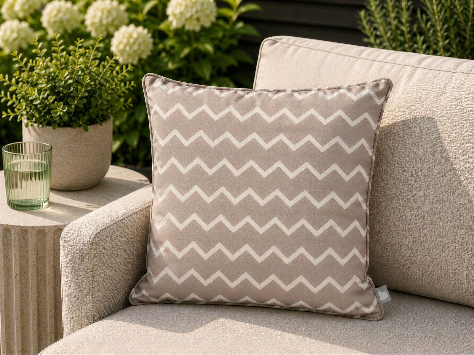 Scatter Cushions | Zig Zag