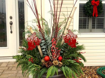 Festive Stakes Set of 10 