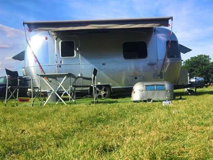 Airstream Caravan Cooler 