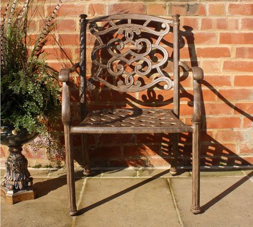 Casino 4 Seater Round Table and Chairs Set-Garden Furniture Centre-HighRange,Tables,Dining Set,Metal,Outdoor Furniture,Metal Furniture,Ranges,Casino & Leaf Range,Outdoor Sale,Outdoor Dining,Autumn & Winter Sale-{collection_title}