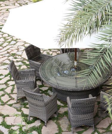 Avery Luxury Round Dining Set