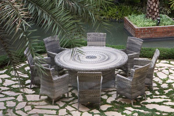 Avery Luxury Round Dining Set