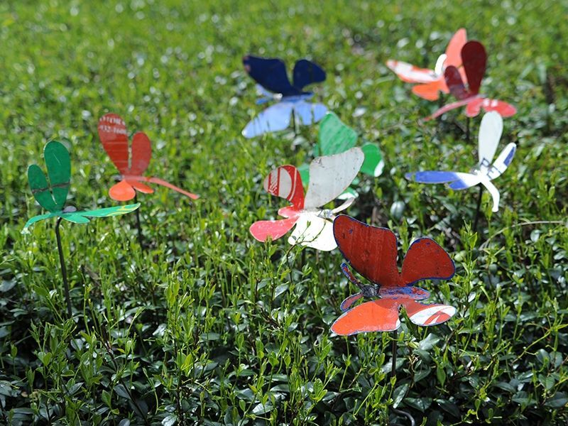 Butterfly Stake Small - Set of 10