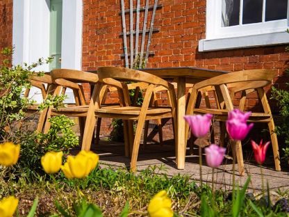 Bari 8 Chair Dining Set