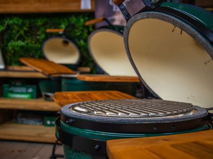Bari Kitchen Big Green Egg Unit With Wheels | Bari