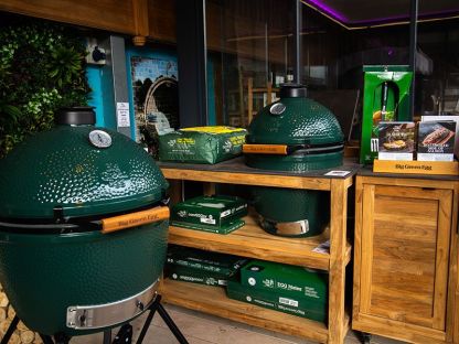 Bari Kitchen Big Green Egg Unit With Wheels | Bari