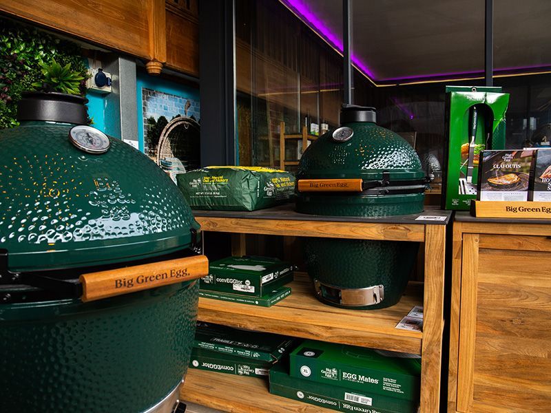 Bari Kitchen Big Green Egg Unit With Wheels | Bari