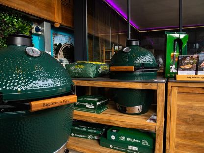 Bari Kitchen Big Green Egg Unit With Wheels | Bari